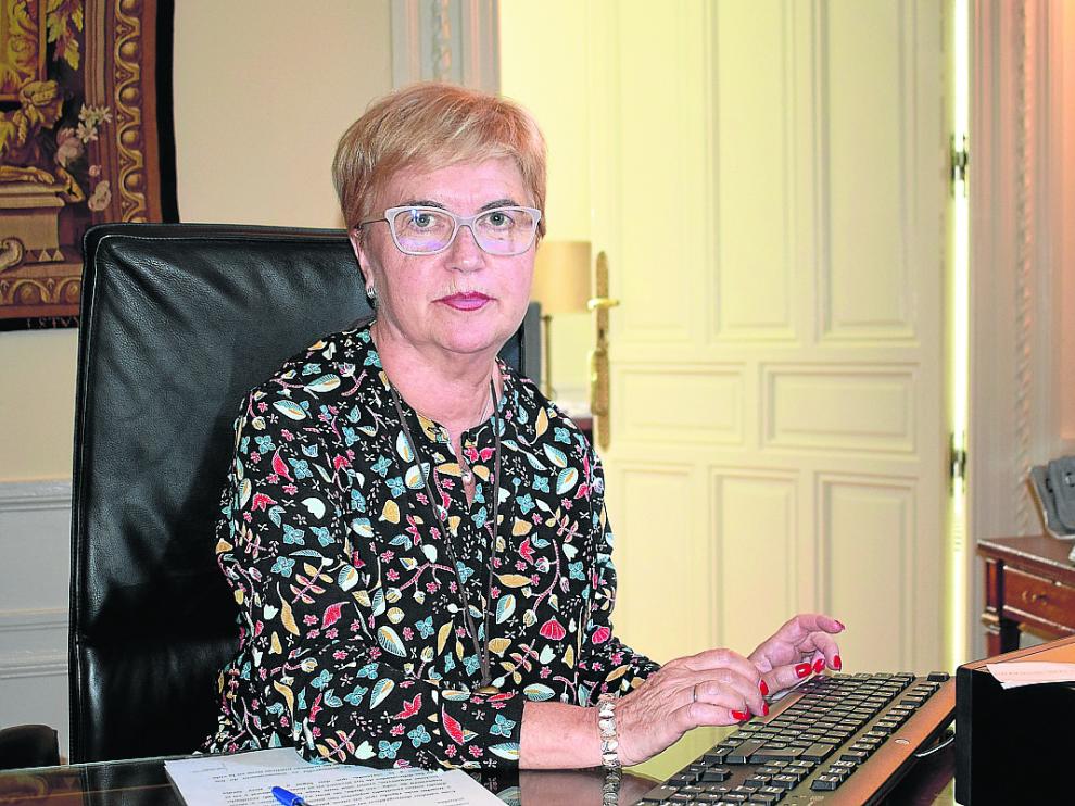 La comisionada para el Reto Demográfico, Isaura Leal, en su despacho del Ministerio de Política Territorial.
