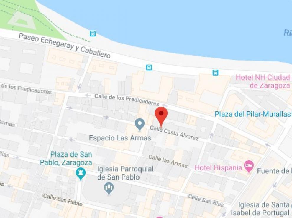 El suceso ha ocurrido en la calle Casta Álvarez, en el Casco Histórico de la capital aragonesa.