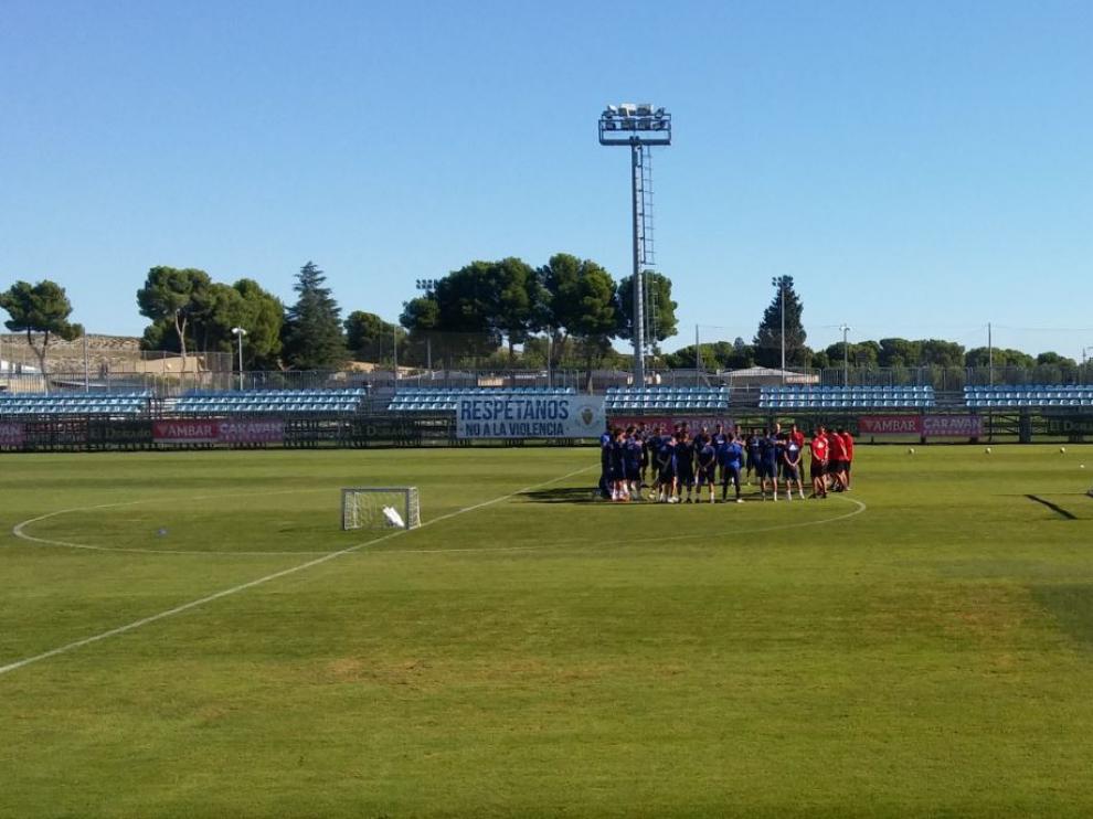 El corro habitual del inicio de los entrenamientos, con Idiakez dando consignas, duró este domingo 10 minutos.