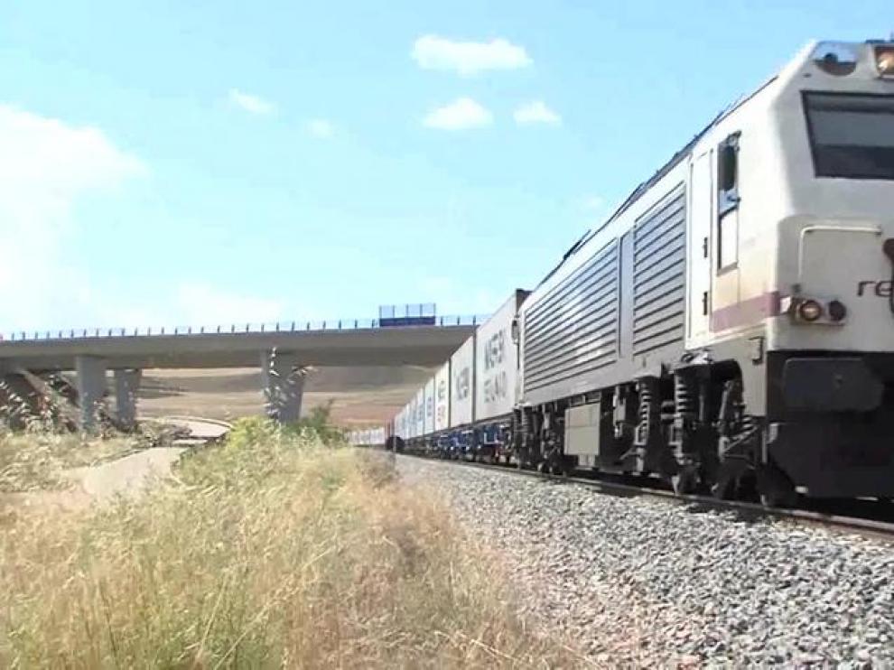 "No pierdas el tren 'Todos unidos por el Corredor Ferroviario"
