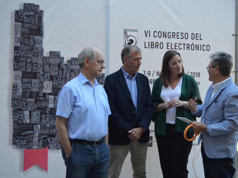 Carlos Gómez, director de la UNED, Antonio Cosculluela, María Rodrigo y Javier Celaya.