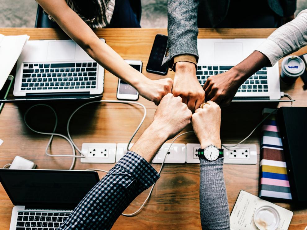 La apuesta por el 'teambuilding' o la importancia de tener amigos en el trabajo