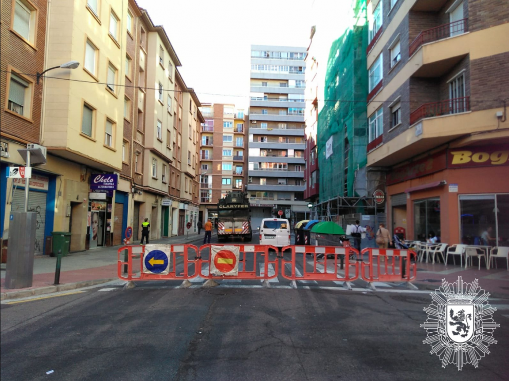 Imagen de la calle de Escosura publicada en la cuenta de Twitter de la Policía Local.