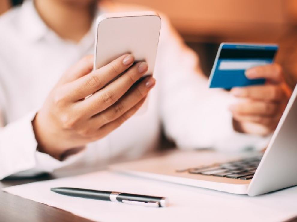 El 74% de los internautas entre 16 y 65 años han comprado online en el último año.