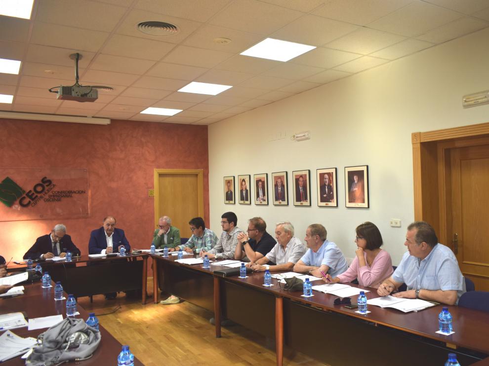 Componentes de la junta directiva de CEOS-Cepyme durante la reunión de este 25 de septiembre.