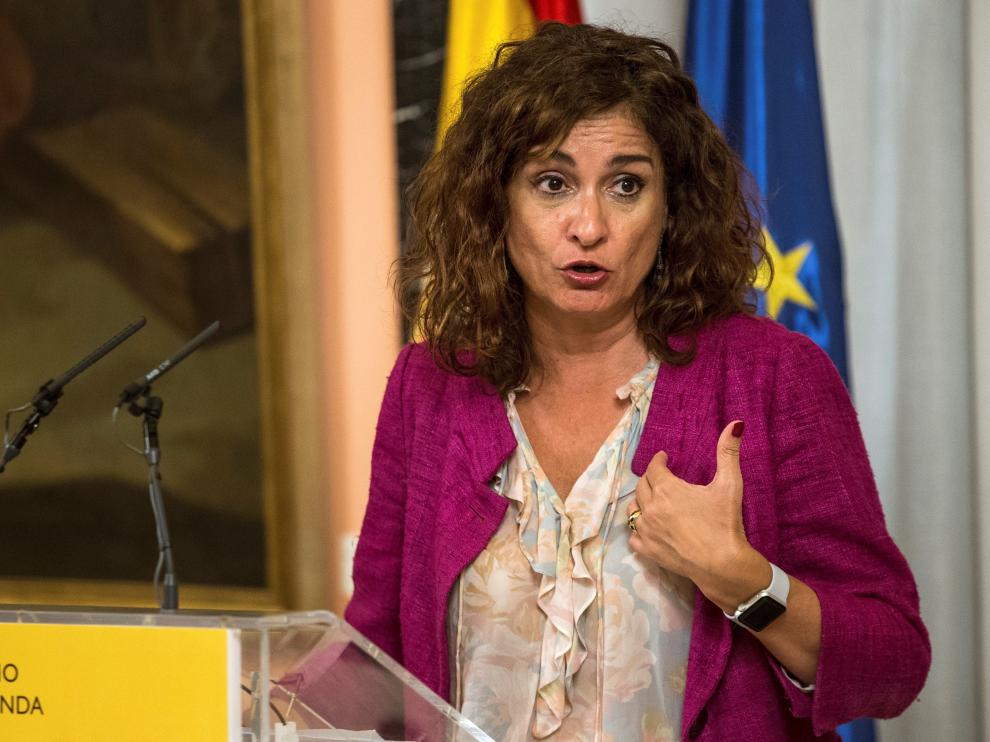 La ministra de Hacienda, María Jesús Montero, durante una rueda de prensa.
