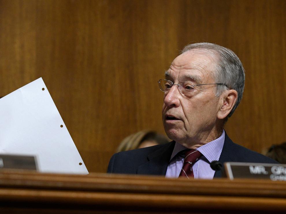 El senador Chuck Grassley en el Comité Judicial del Senado.
