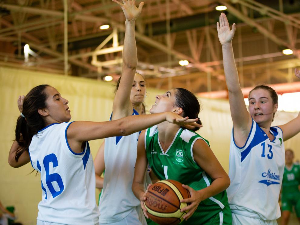 Baloncesto. Junior Femenino- Stadium Casablanca vs. Marianistas.