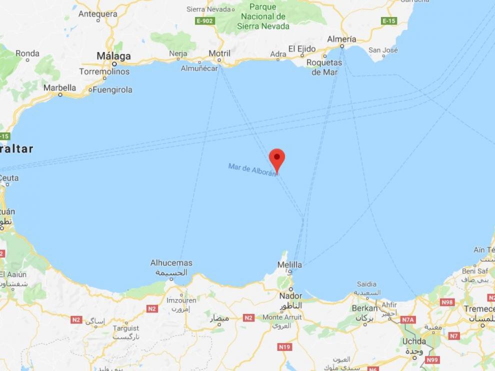 Han sido rescatadas en el mar de Alborán cuando se dirigían a Almería.