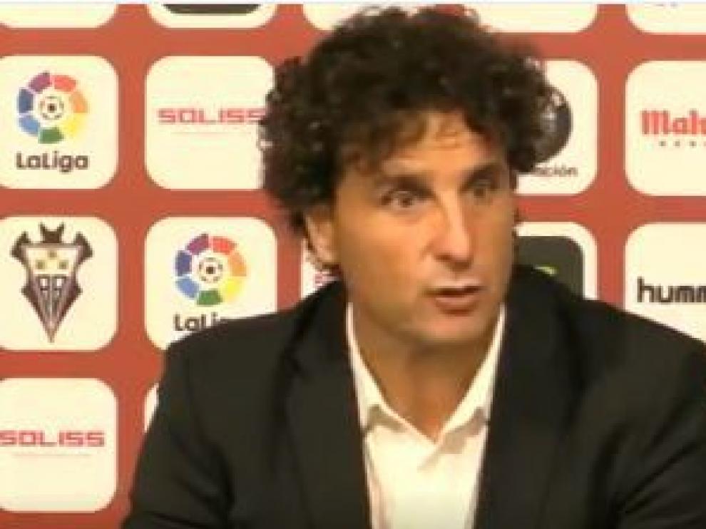Idiakez, en la rueda de prensa en Albacete, en la noche del viernes.