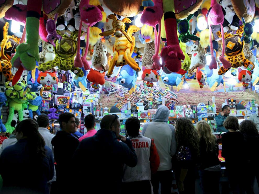 Ambiente festivo en el recinto ferial de Valdespartera durante los Pilares del año pasado.