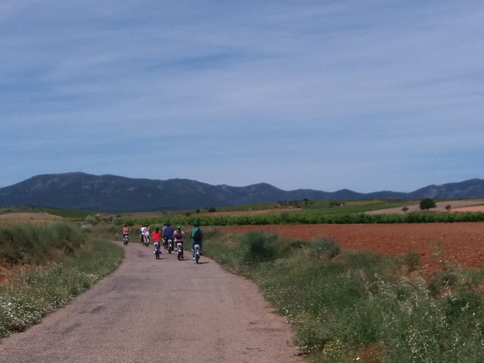 Participantes de la anterior edición de la ruta en bicicleta eléctrica organizada por Bodegas Care.