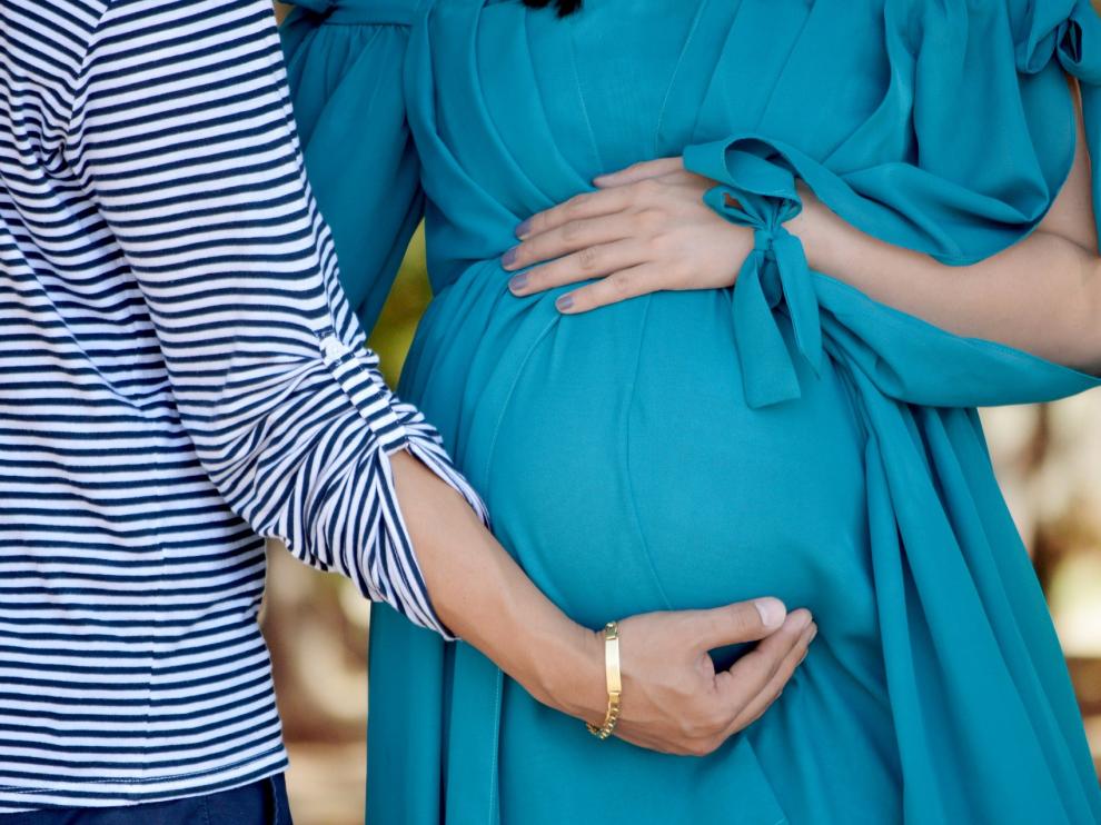 Un total de 521 mujeres fueron madres en Aragón después de cumplir 40