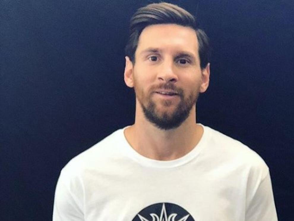 El espectáculo está basado en la vida del futbolista y su pasión por el fútbol.