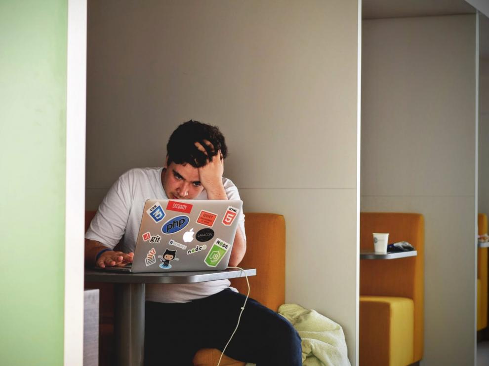 'Mierdajobs' o la ironía como arma contra la precariedad laboral juvenil