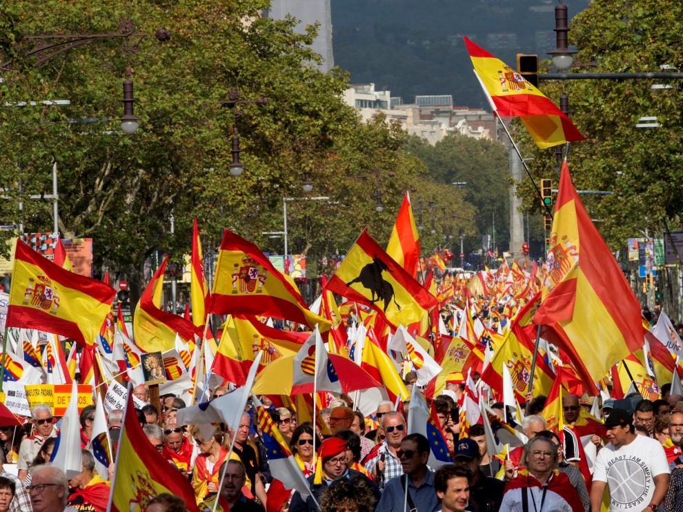 La manifestación por la unidad de España ha congregado a miles de personas.