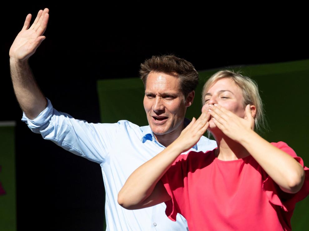 Los principales candidatos de los Verdes en Baviera, Katharina Schulze y Ludwig Hartmann.