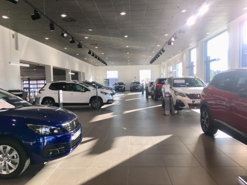 PSA Retail Zaragoza Peugeot se ubica en la avenida Manuel Rodriguez Ayuso (antigua carretera de Madrid).
