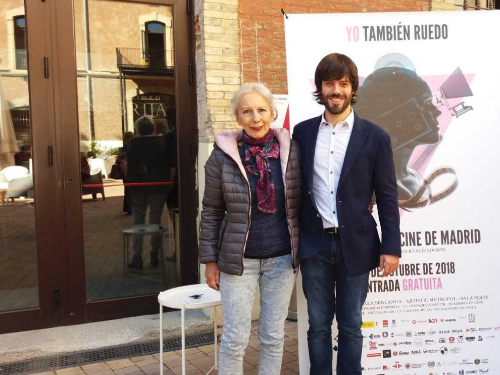 Alejandro Cortés, director de 'Carrasca', con Teresa Ramón, en ele Festival de Cine de Madrid.