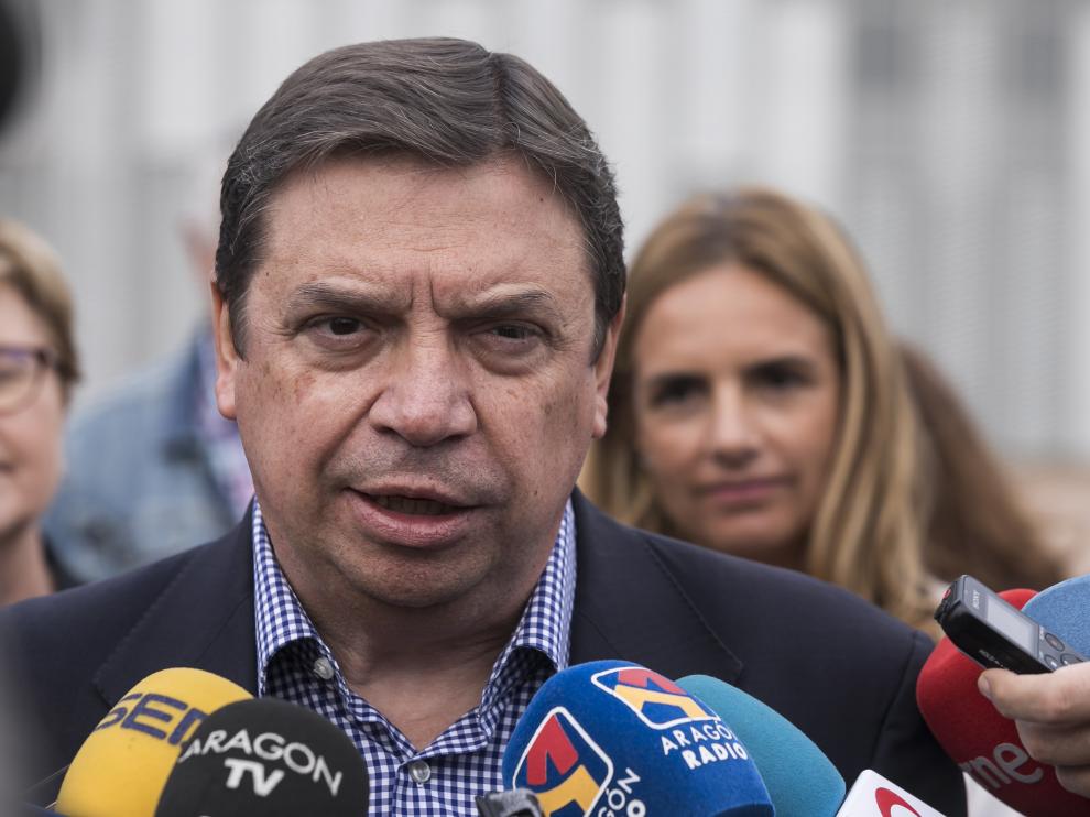 El ministro de Agricultura, Luis Planas, este sábado en Zaragoza.
