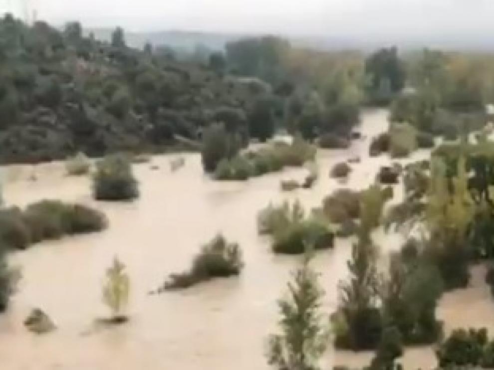 El río Guadalope, este sábado a su llegada al embalse de Calanda, que abastece Teruel.