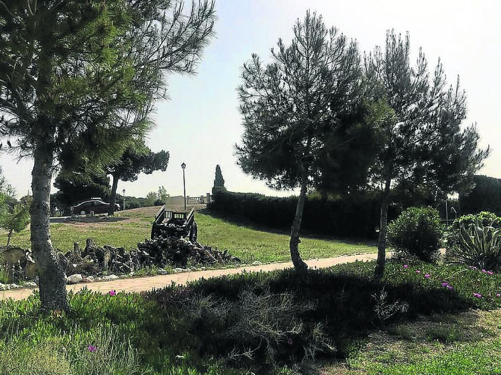 El proyecto ofrece distintas rutas por la explotación agraria situada en La Cartuja.
