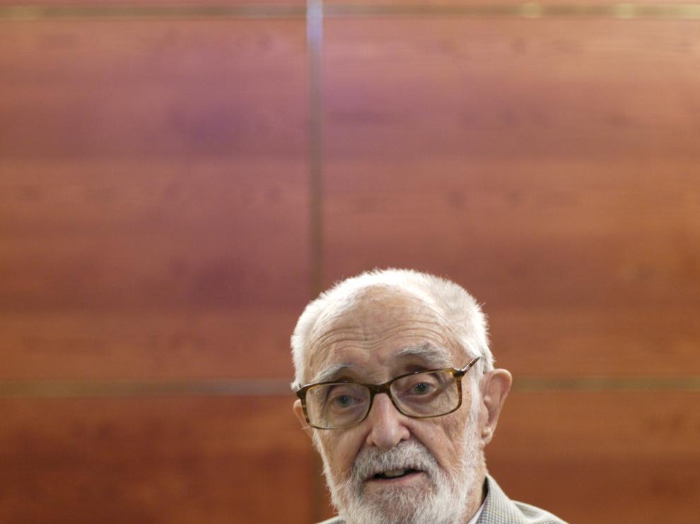 José Luis Sampedro en 2008, cuando fue nombrado Hijo Adoptivo de Zaragoza.