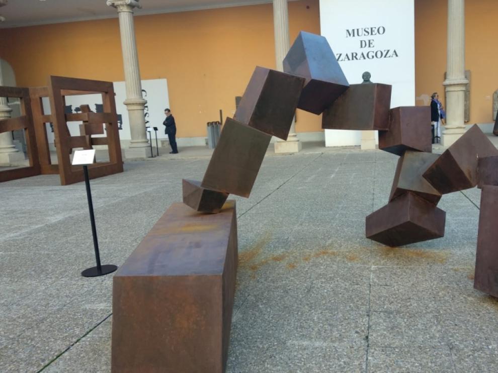 Escultura de Santiago Gimeno.