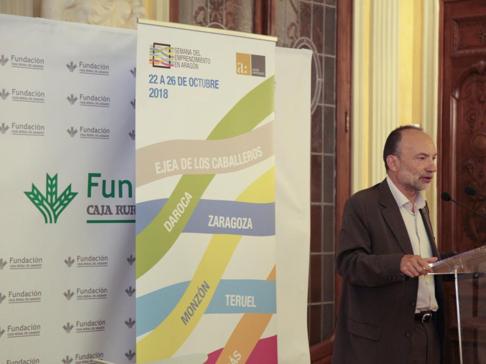 El director gerente de IAF, Ramón Tejedor, durante una charla sobre colaboración entre empresas y 'startups'.