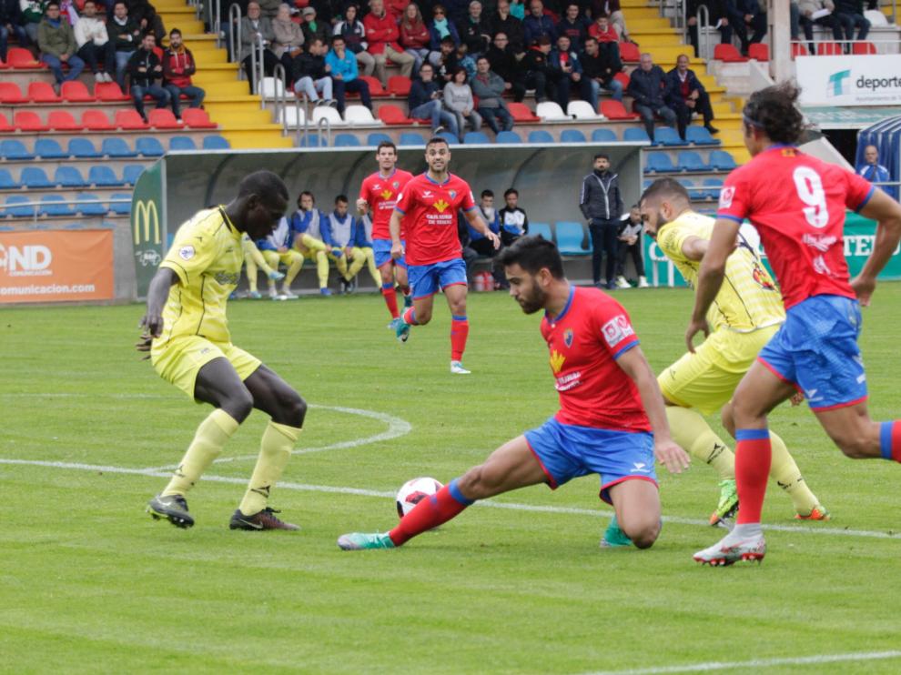 El Ejea jugará ante el Roda y el Teruel con el Poblense