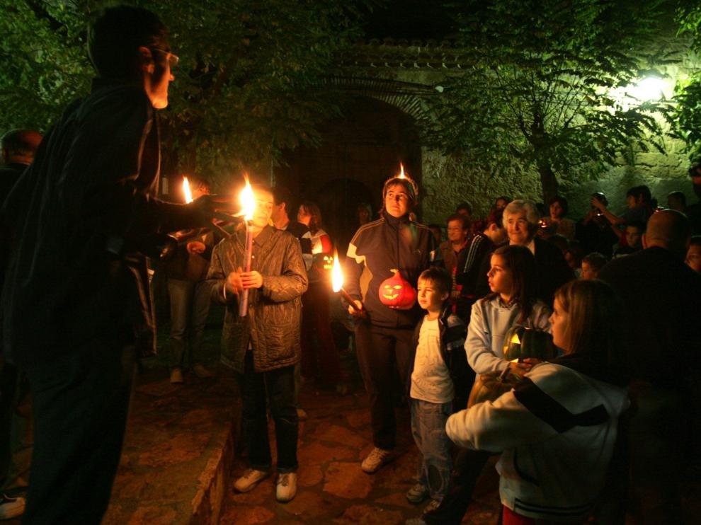 Noche de Ánimas en Radiquero (Huesca).