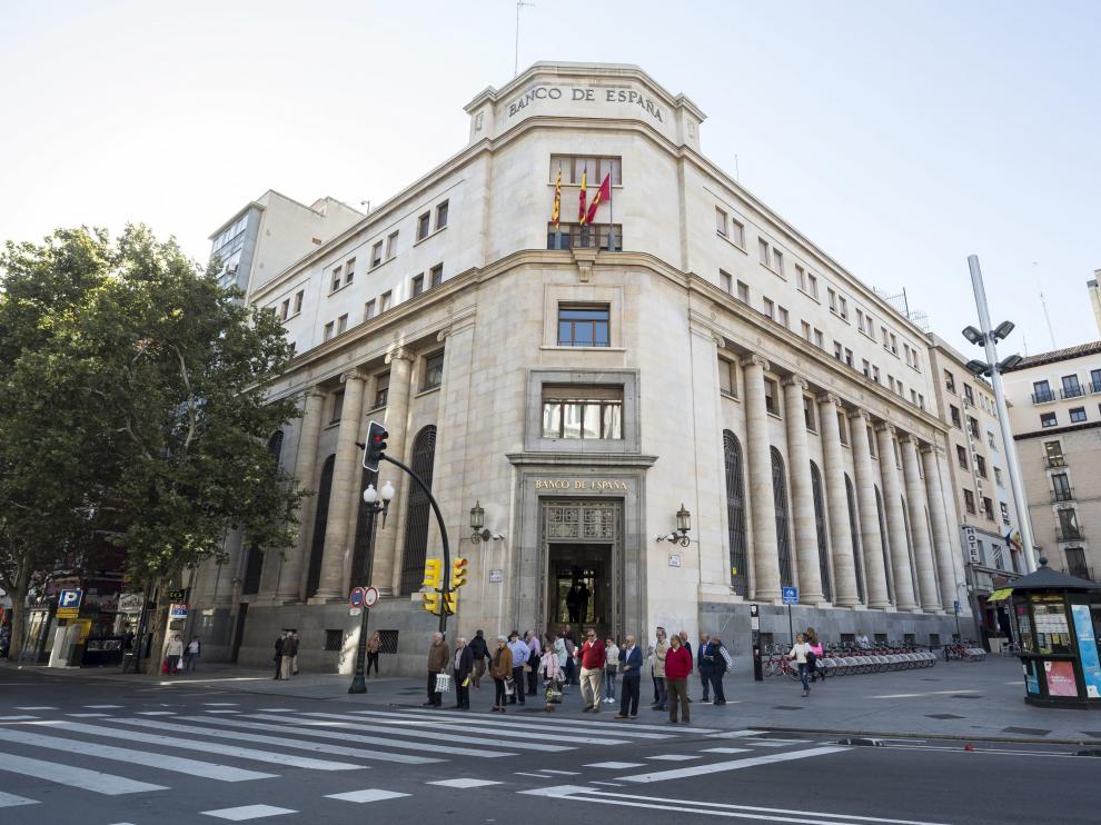 Exterior de la sede del Banco de España en Zaragoza.