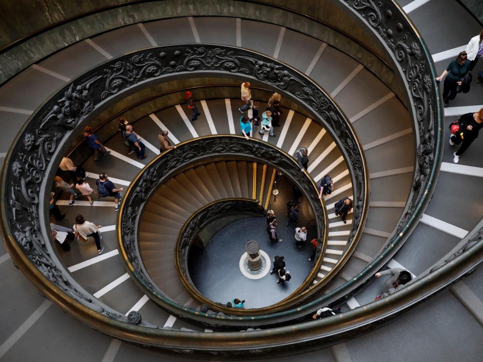 Escalera de los museos vaticanos