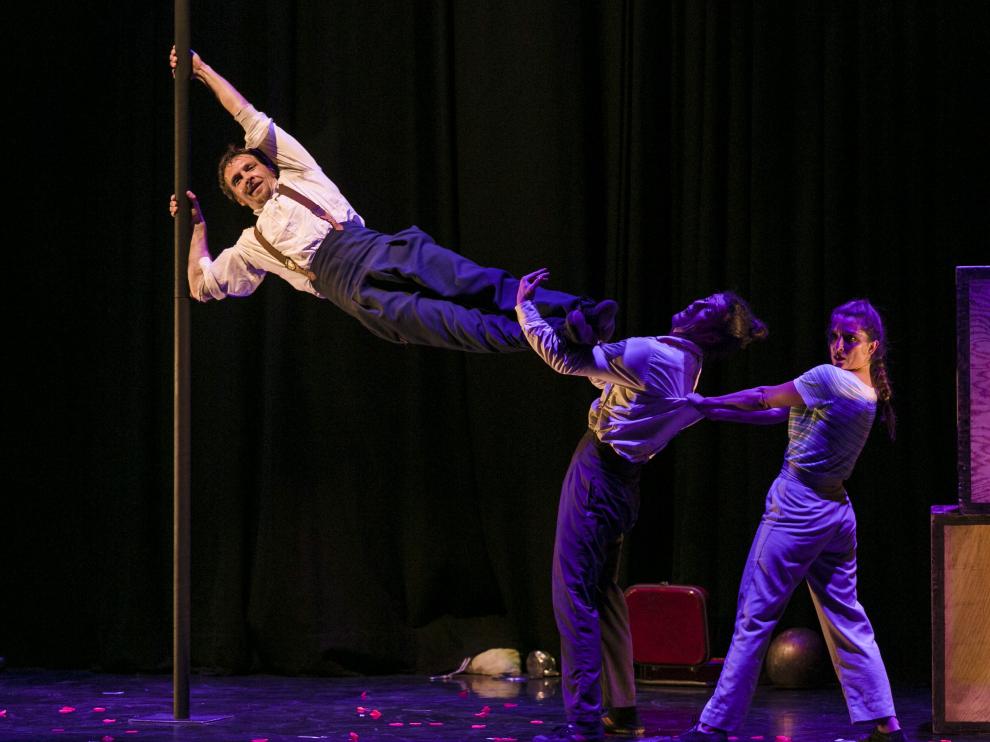 D'Click llevaron su espectáculo 'La isla' al Festival de Circo de Zaragoza