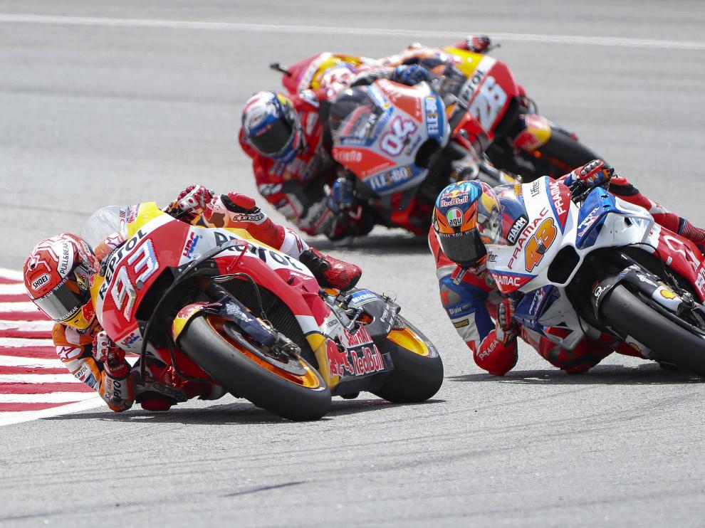 Márquez gana y Martín se corona campeón del mundo de Moto3