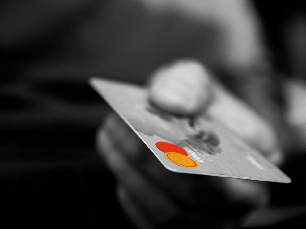 Consumo advierte de que los créditos rápidos son la opción más cara