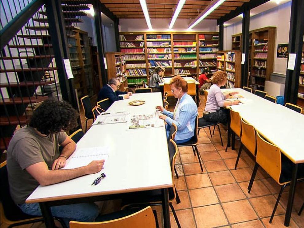 La biblioteca de La Almunia, premiada por su programa de animación a la lectura.