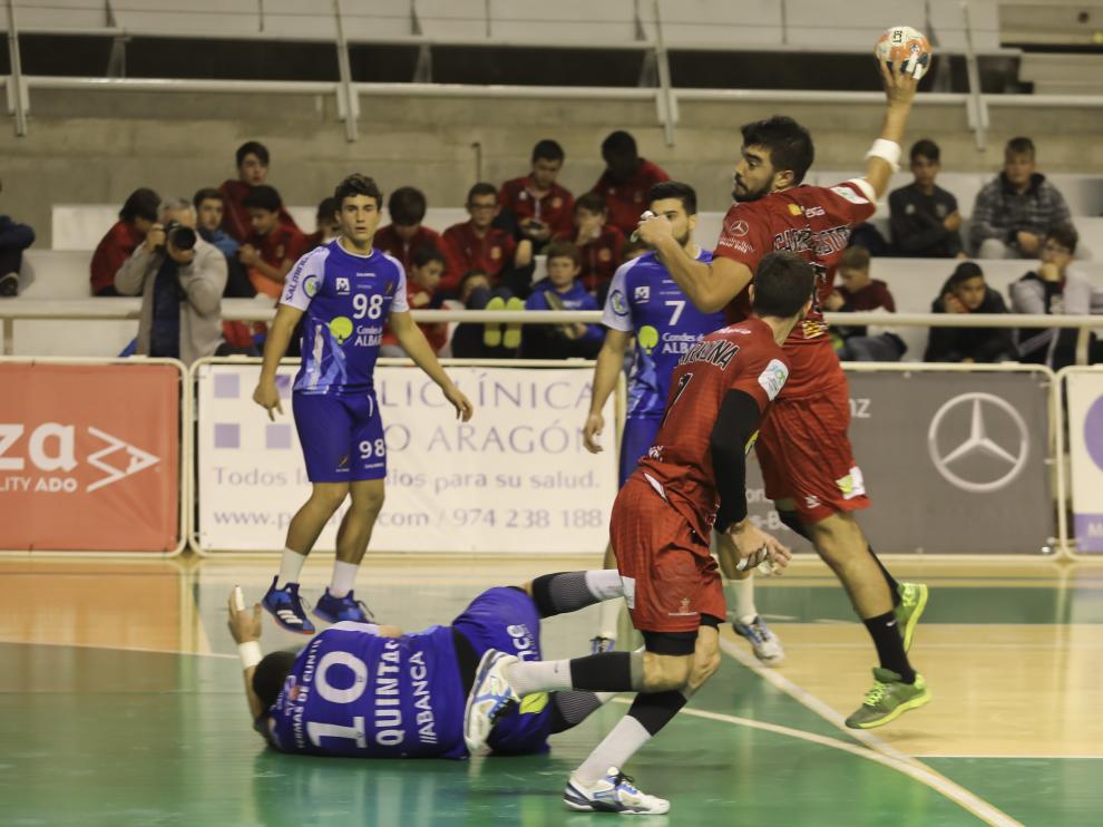 El Bada Huesca se mantiene con opciones de jugar la Copa Asobal.