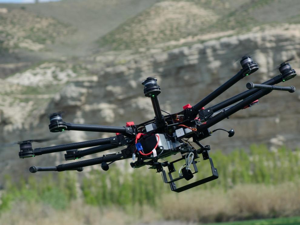 Modelo de dron que se podría utilizar para distribuir medicamentos.