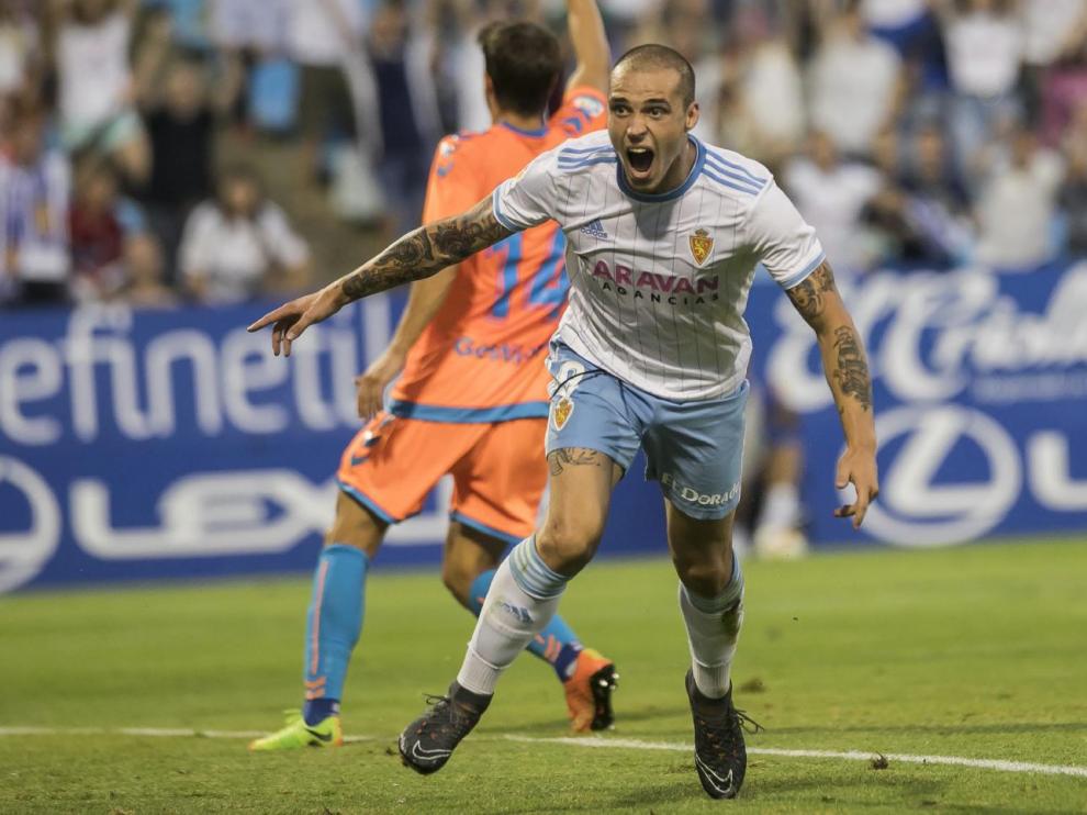 Pombo grita con fuerza el 1-0 que logró en el primer partido de la liga, el 18 de agosto, ante el Rayo Majadahonda (victoria final por 2-1, la única en casa hasta hoy).