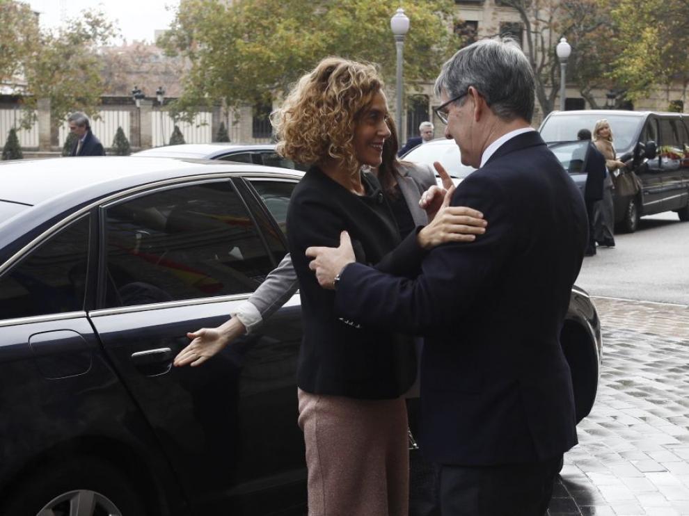La ministra de Política Territorial, Meritxell Batet, y el consejero Vicente Guillén