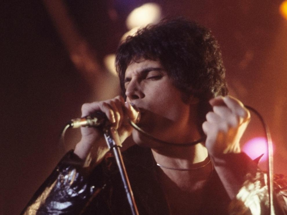 Freddie Mercury, en un concierto en la ciudad estadounidense de New Haven, en 1977.