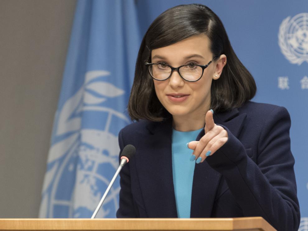 La actriz británica, Millie Bobby Brown, durante una rueda de prensa en la sede del organismo.