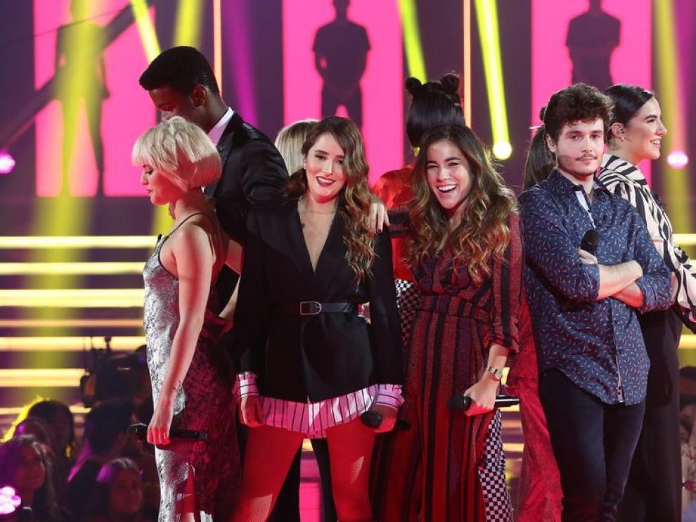 Los concursantes de OT 2018 tras la actuación grupal.