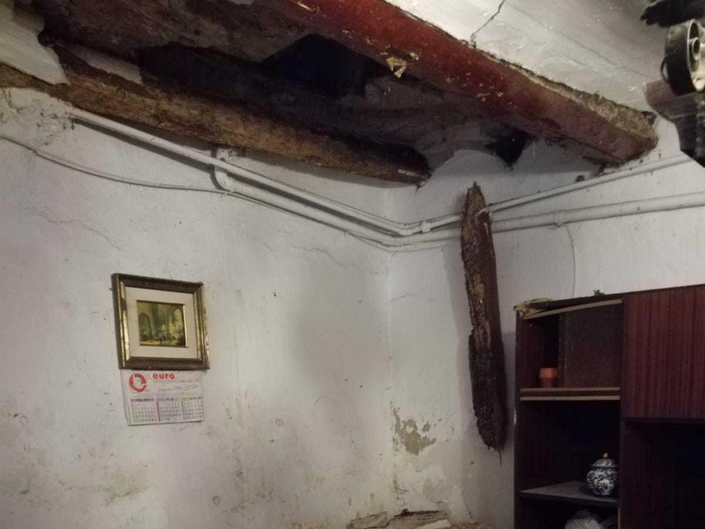 Imagen de la vivienda de Tórtoles que ha sufrido el derrumbe