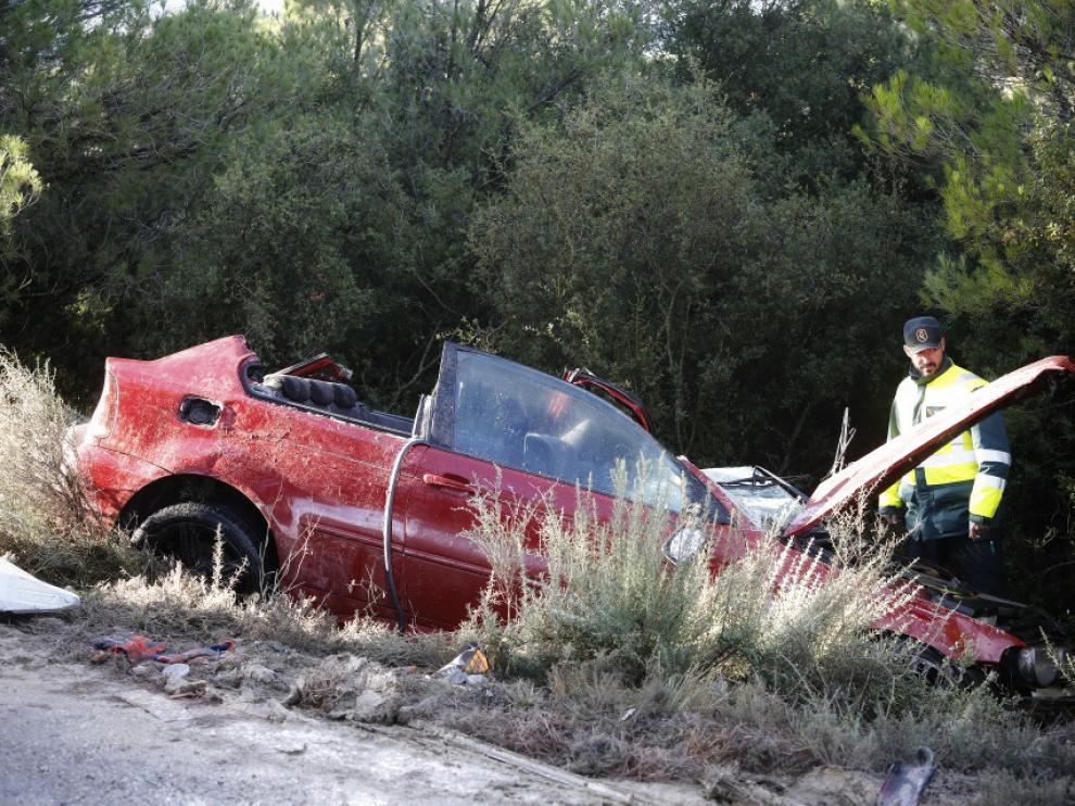 Accidente de tráfico en la A-124, cerca de Gurrea de Gállego (Huesca)