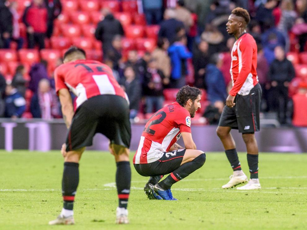Raúl García, en el centro de la imagen, está lesionado.