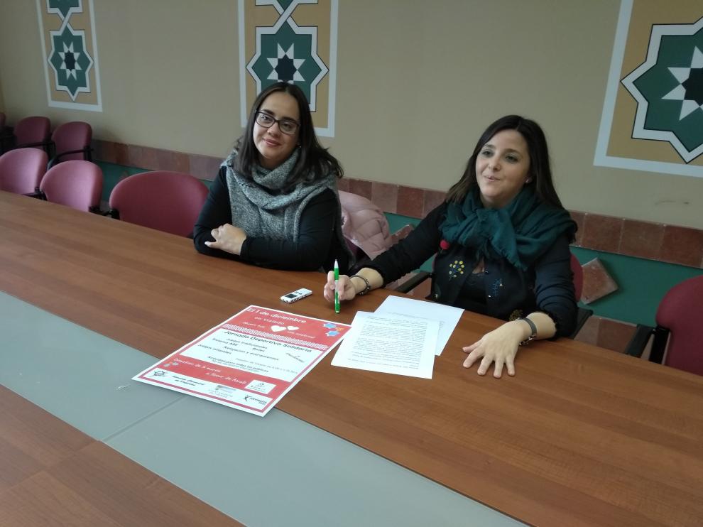 La presidenta de la comarca de Teruel y la vicepresidenta de Anudi han presentado la jornada.