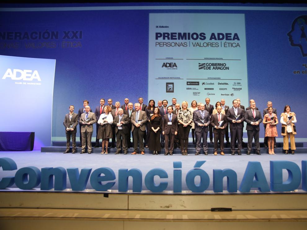 Todos los directivos galardonados este miércoles por ADEA en la IX Convención de Directivos en Zaragoza.