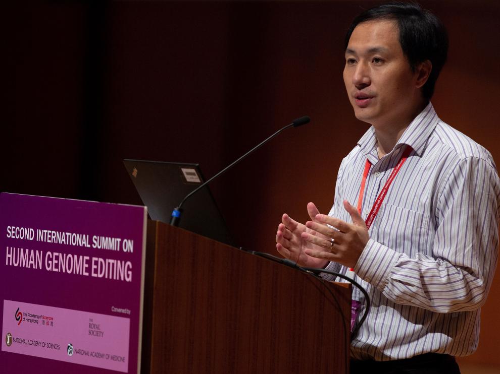 He Jiankui durante su simposio sobre la Edición del Genoma Humano en la Universidad de Hong Kong.